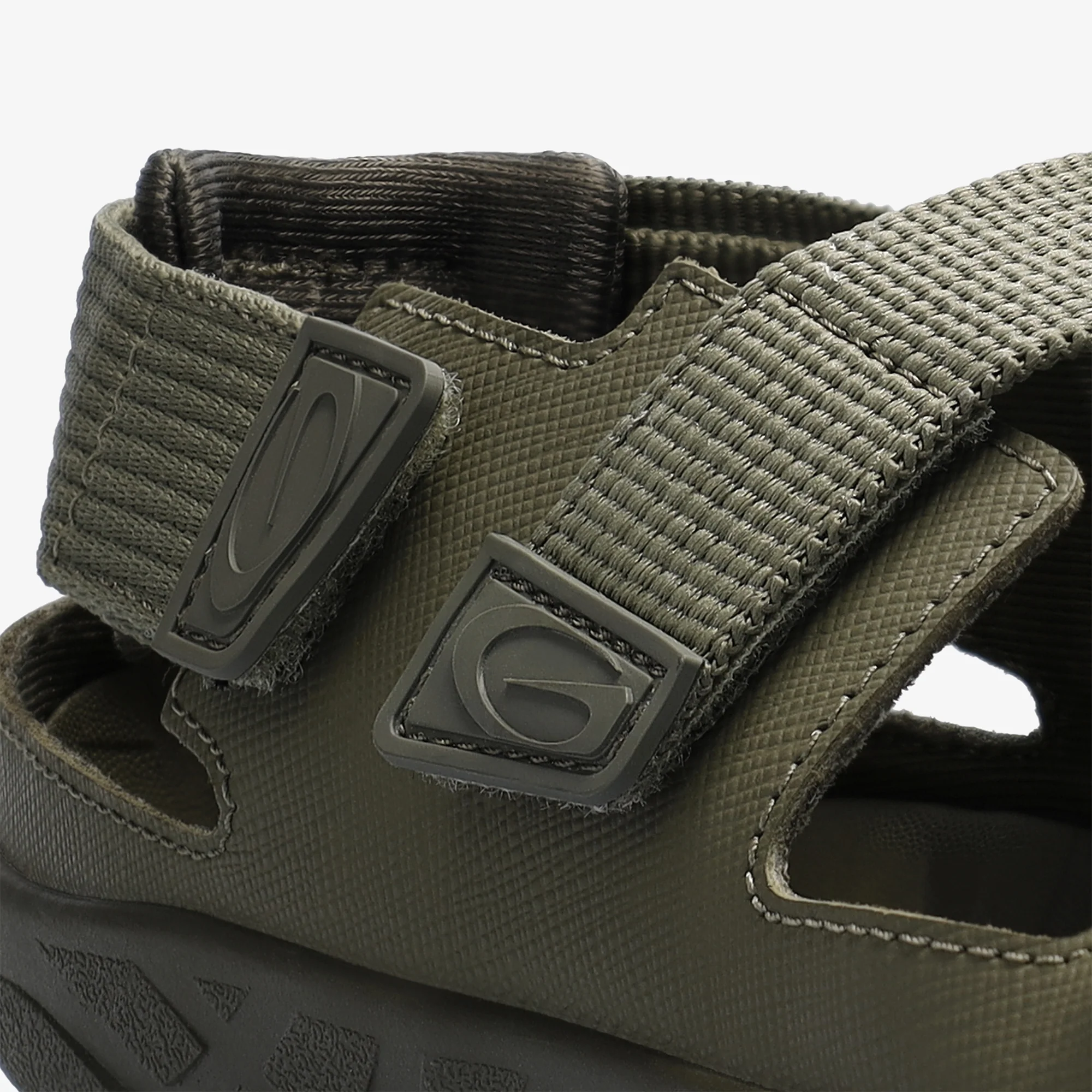 Trace Men - Image 11