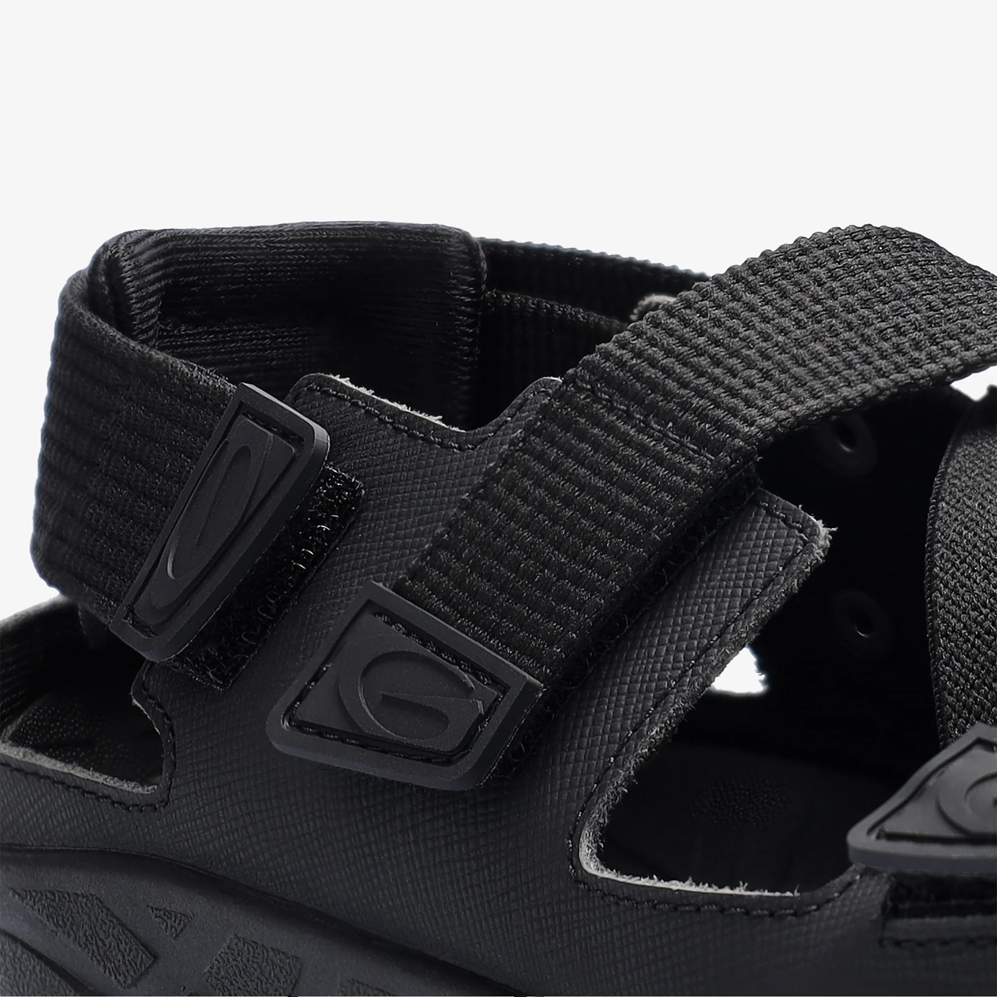 Trace Men - Image 12